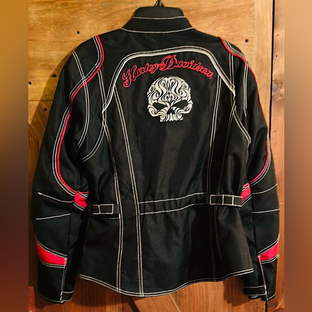 Women’s Size L Harley Davidson Riding Jacket